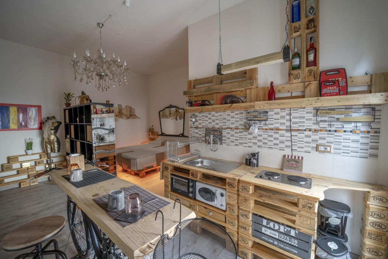 La Casa Della Moda Монтескальйозо Екстер'єр фото