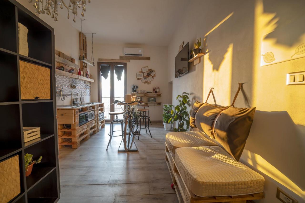 La Casa Della Moda Монтескальйозо Екстер'єр фото